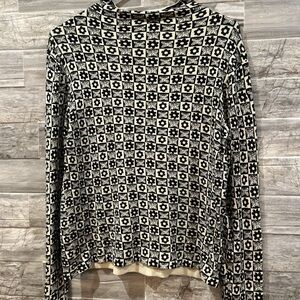 Urban Outfitters Black and White Turtleneck Top
